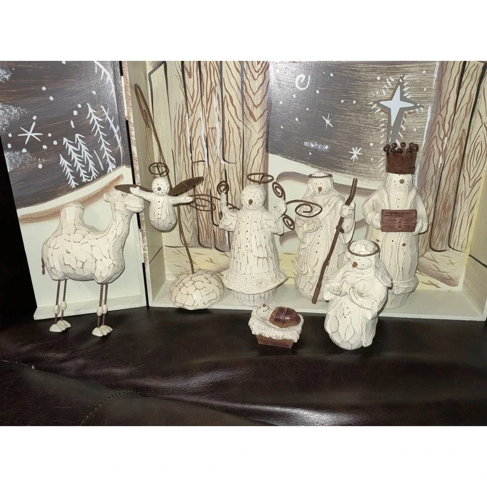 Flurryville Nativity‎ Living Quarters Snow Family Creche 8 Piece Christmas 14x14